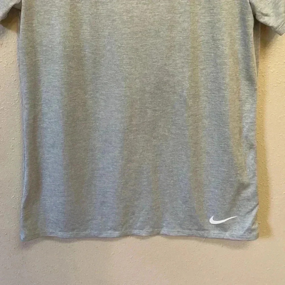 NIKE Dri-Fit Women’s Scoop Neck T-Shirt - Picture 3 of 6